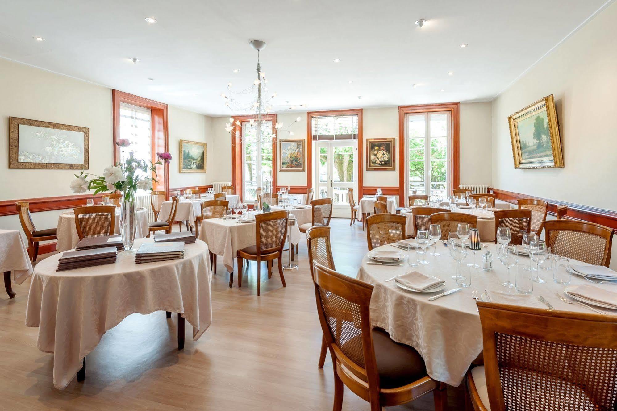 Hotel Restaurant Emile Job Montmerle-sur-Saone Εξωτερικό φωτογραφία