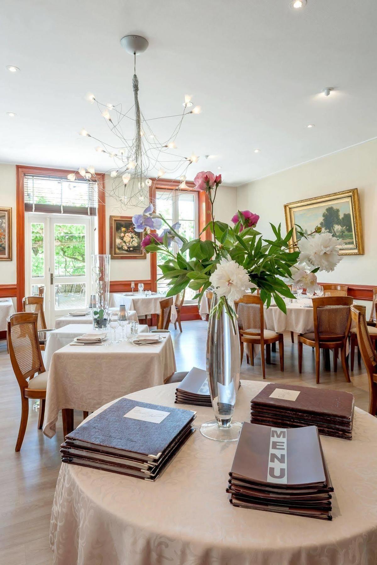 Hotel Restaurant Emile Job Montmerle-sur-Saone Εξωτερικό φωτογραφία