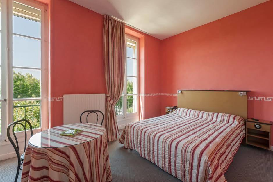 Hotel Restaurant Emile Job Montmerle-sur-Saone Εξωτερικό φωτογραφία